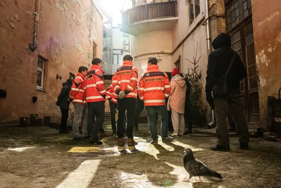 Ukraine Sheltersuit 25 (1)